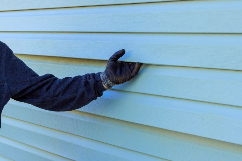 Siding Maintenance in Winter